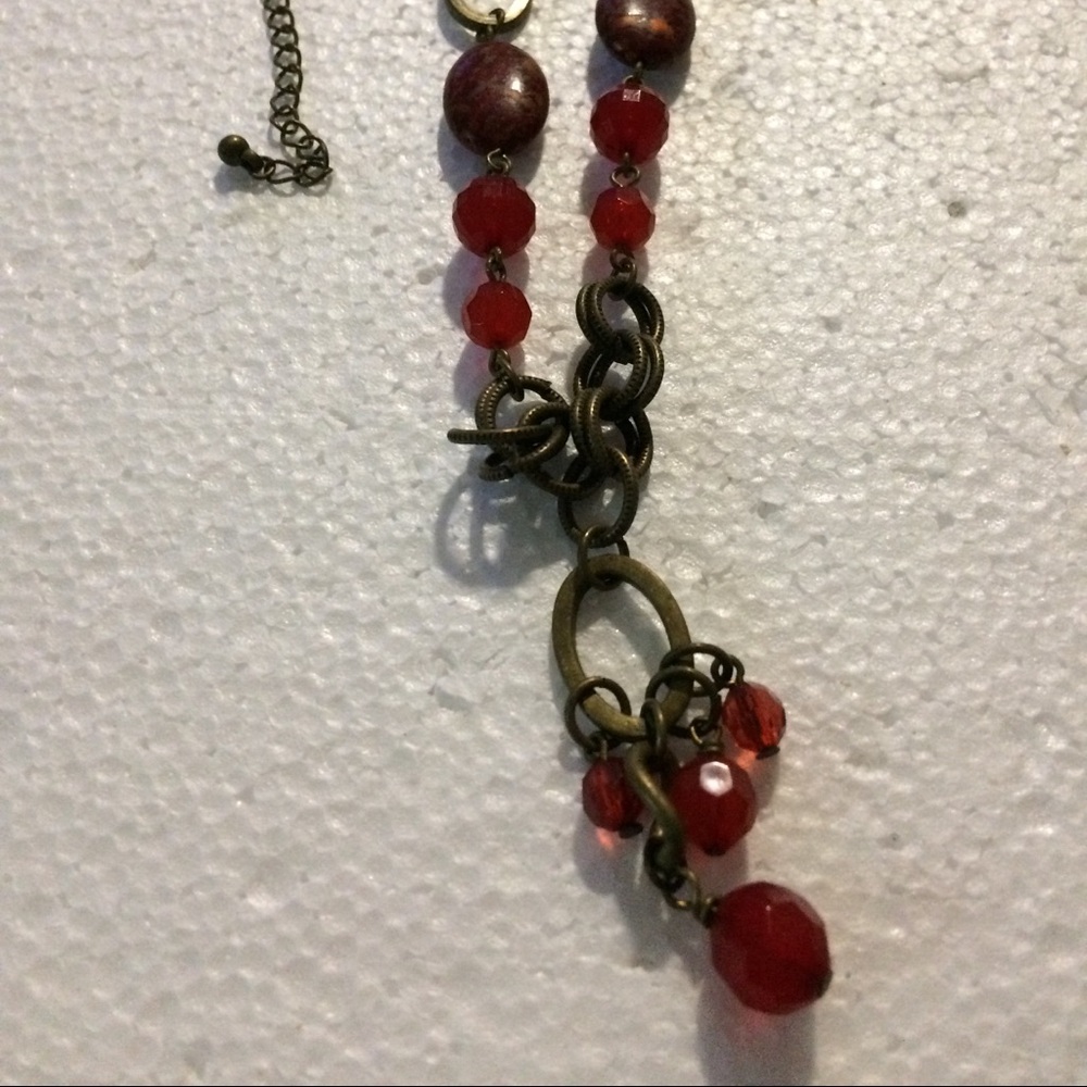 Vintage crown copper resin bead necklace